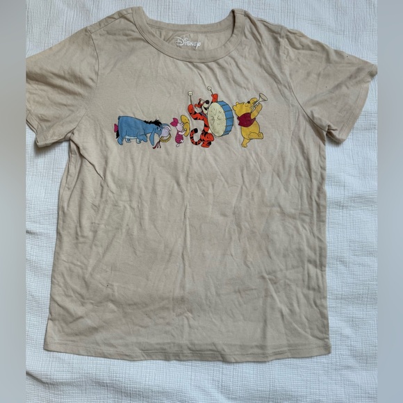 Disney Tops - Classic Disney Tee Size M